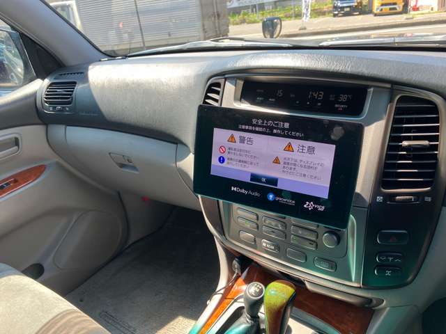 Panasonic10インチナビ