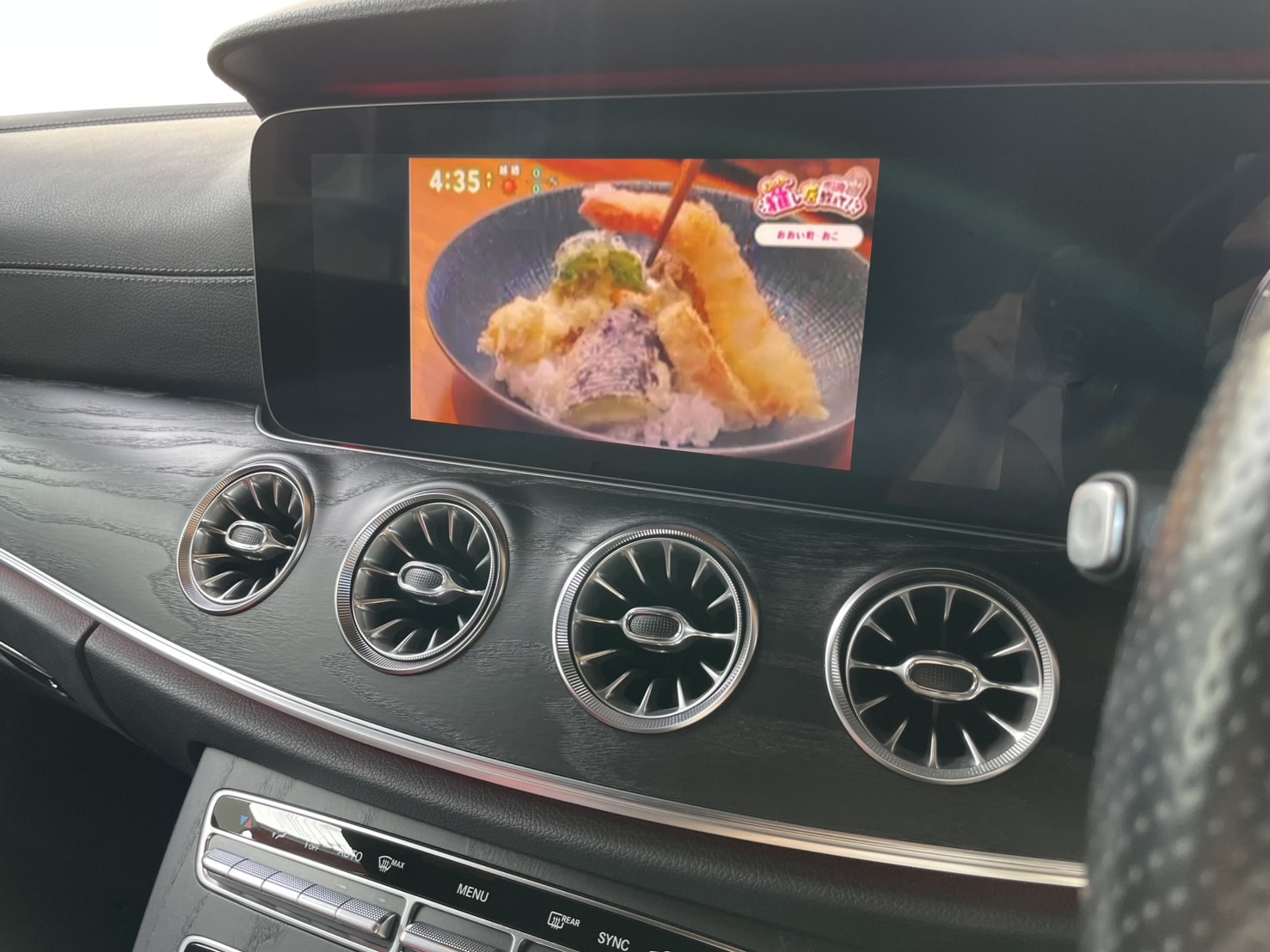Eクラス E200　クーペ　スポーツ