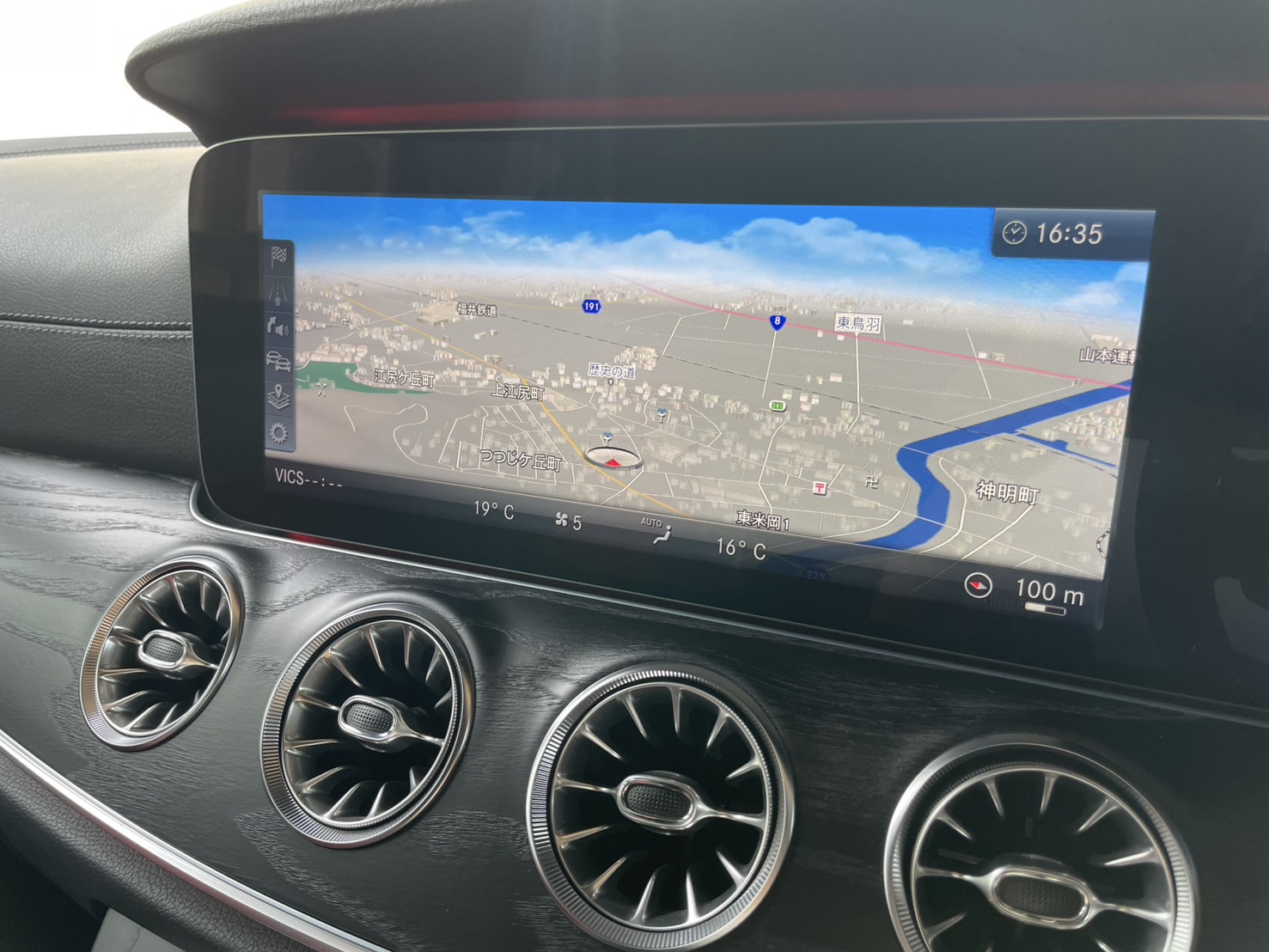 Eクラス E200　クーペ　スポーツ