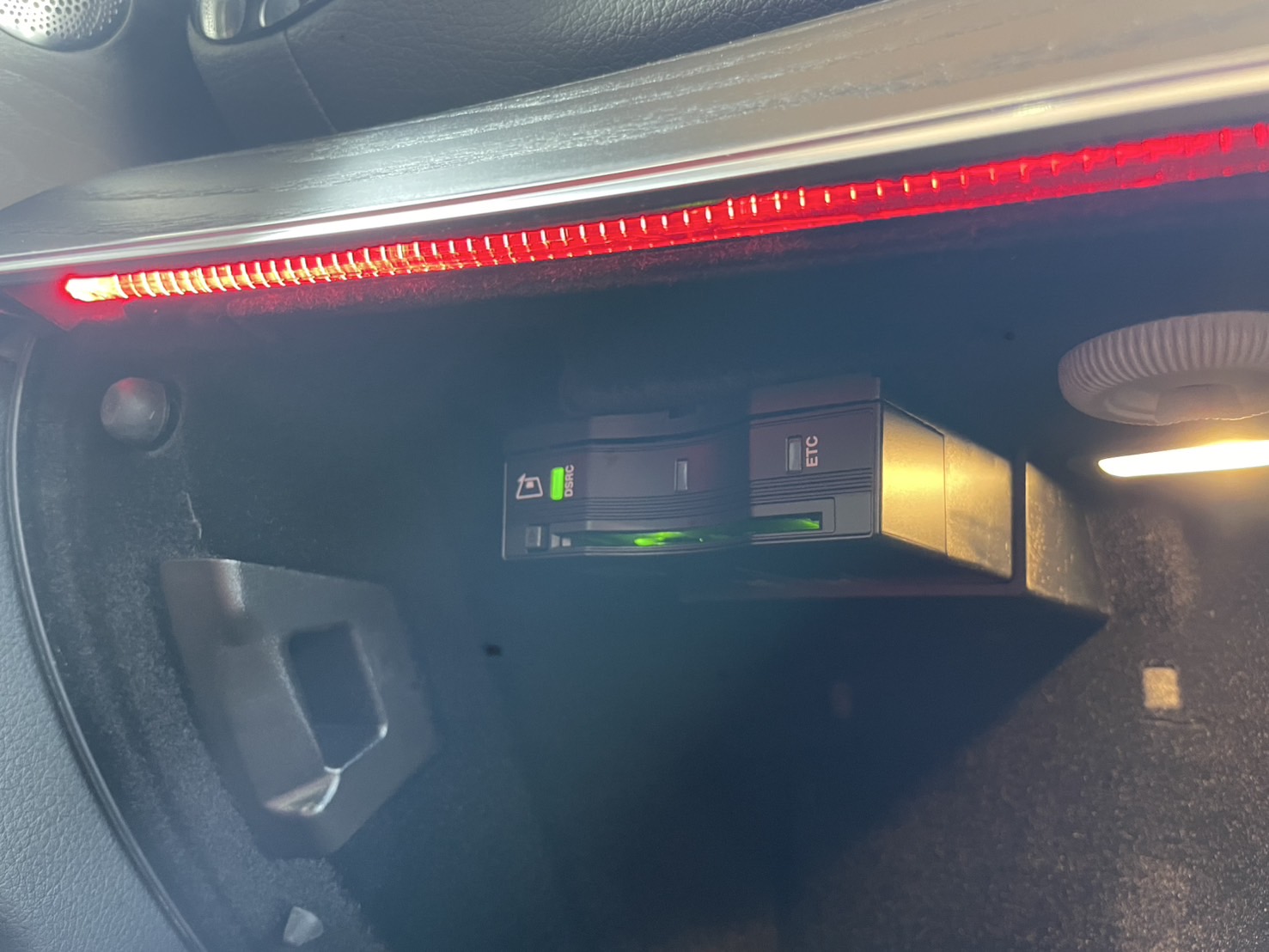Eクラス E200　クーペ　スポーツ