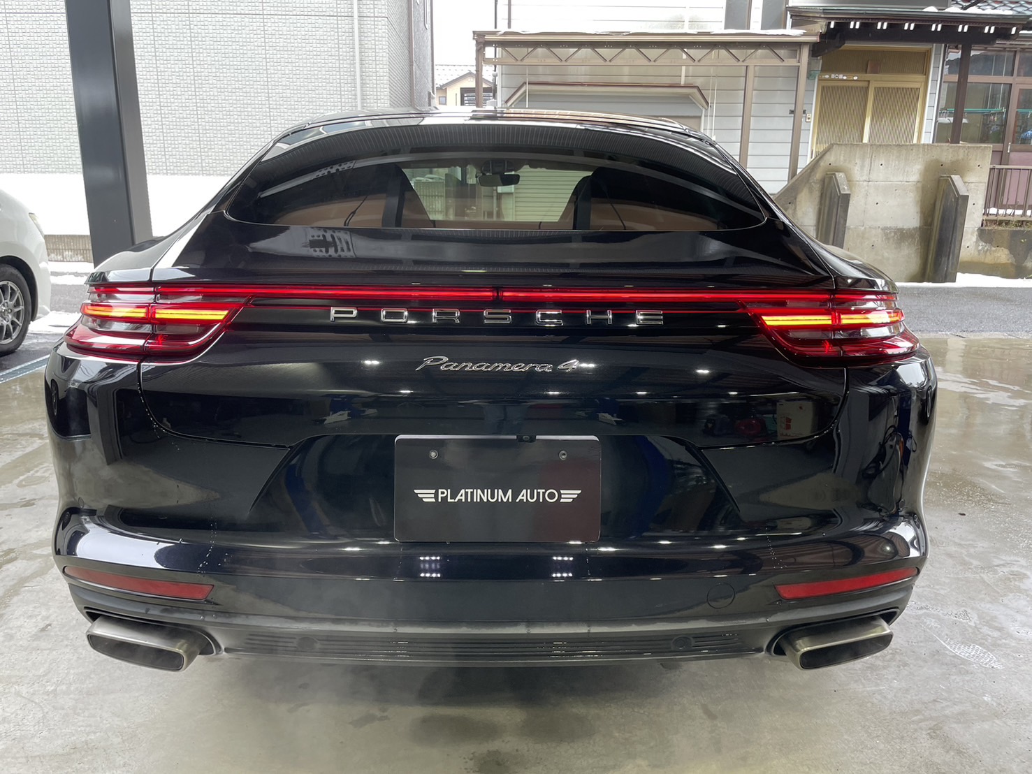 パナメーラ 4　PDK　4WD