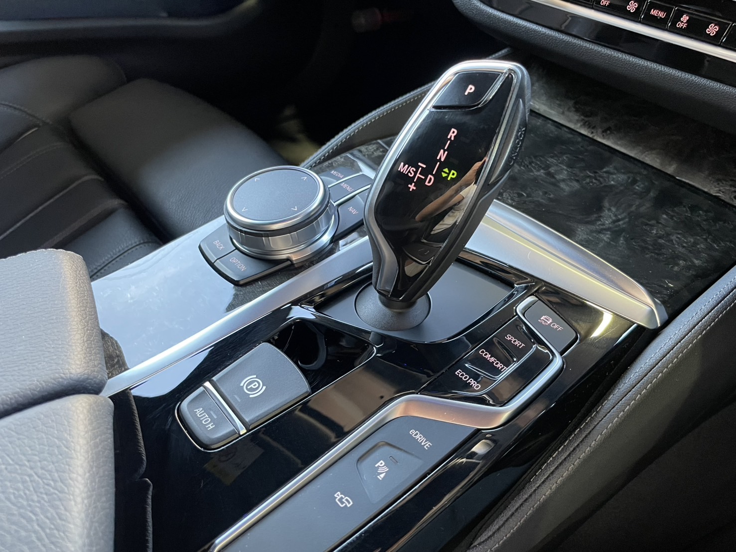 5シリーズ 530e iパフォーマンスMスポーツ