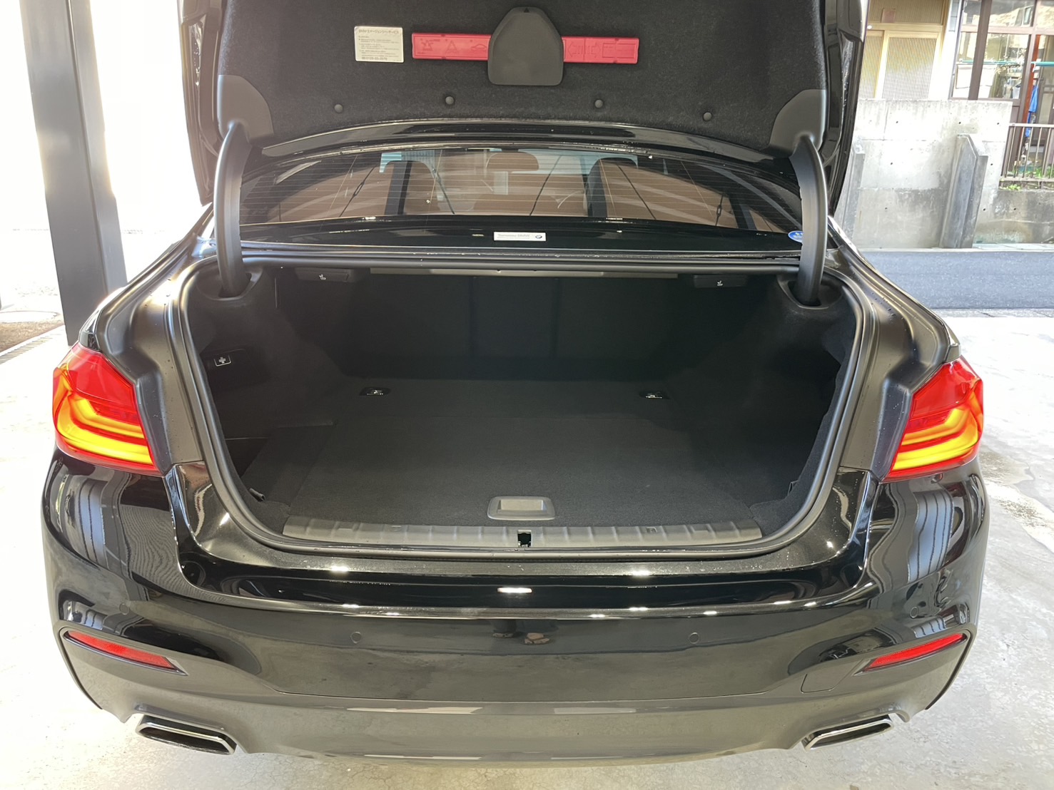 5シリーズ 530e iパフォーマンスMスポーツ