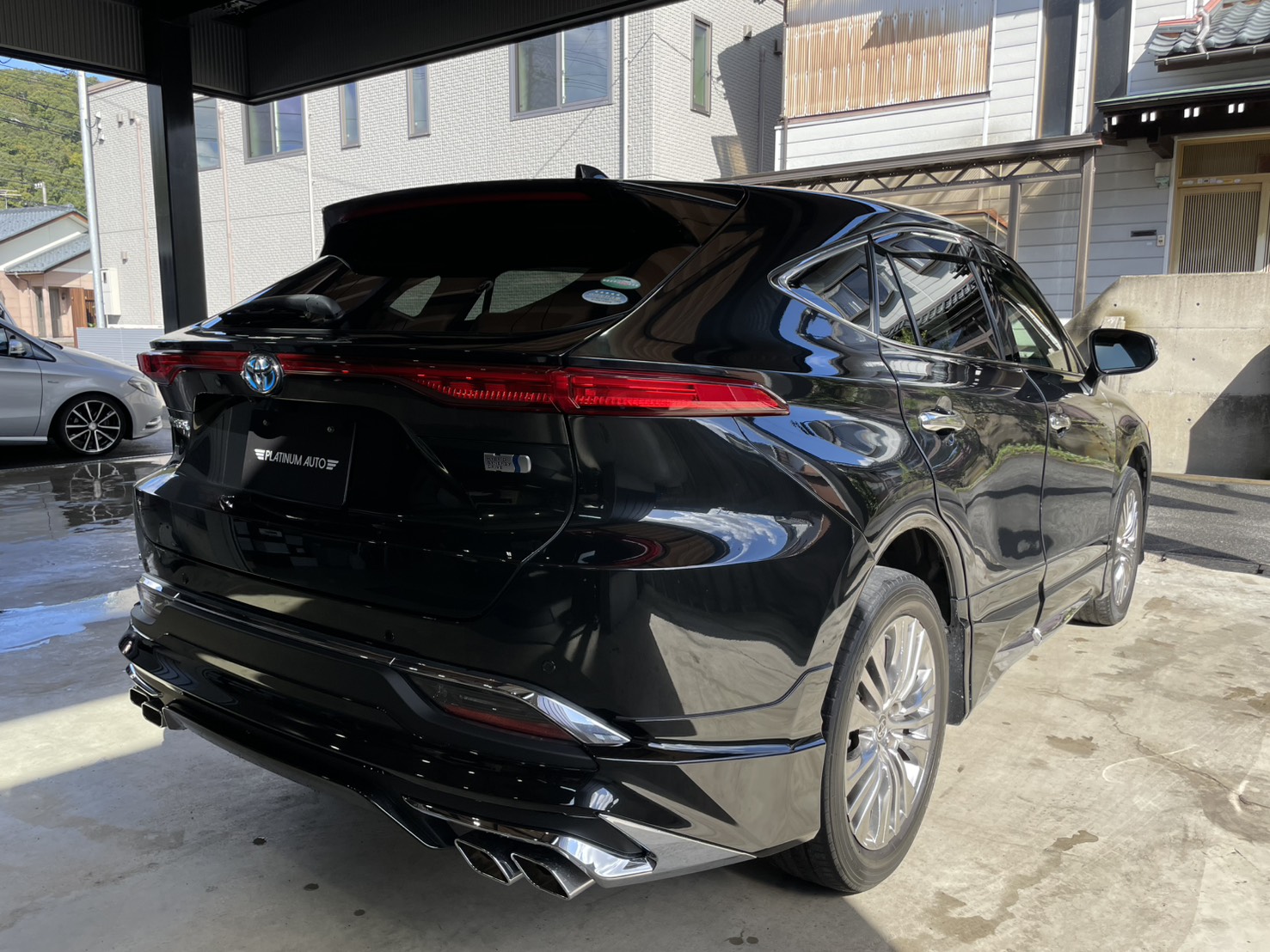 ハリアー　 2.5HYBRID E-Four ZレザーPKG 4WD