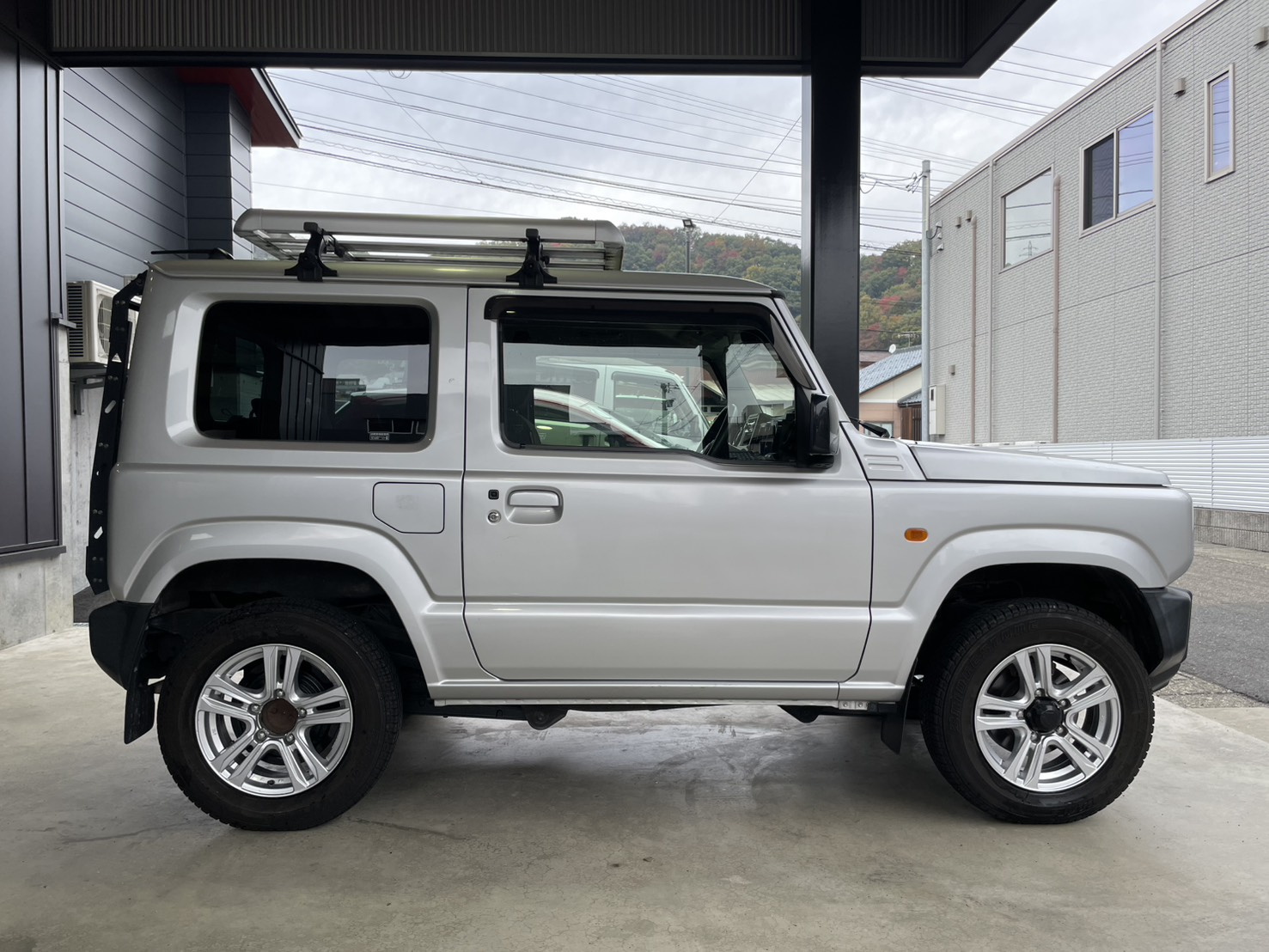 ジムニー 660XLスズキセーフティサポート装着車 4WD