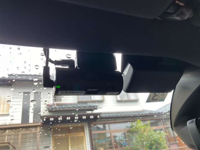 アルテオン TSI 4モーションRライン アドバンス 4WD