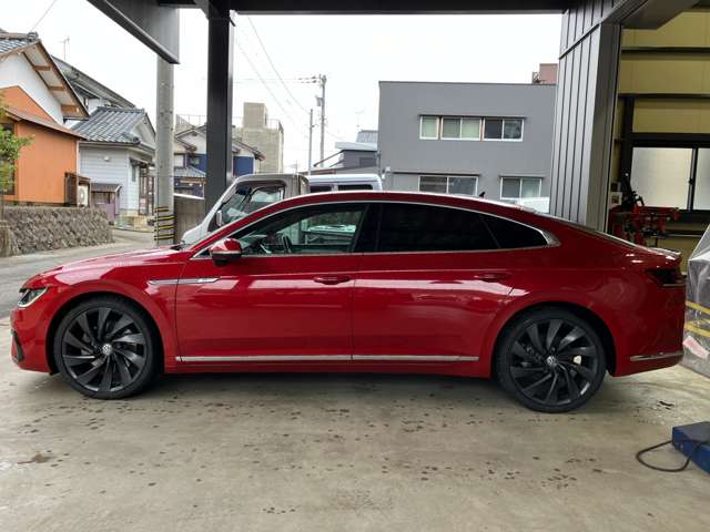 アルテオン TSI 4モーションRライン アドバンス 4WD